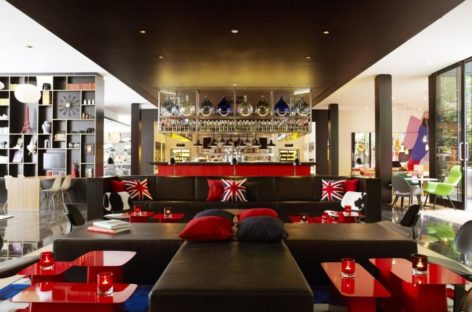 Trẻ trung và rực rỡ với khách sạn citizenM đầu tiên ở London