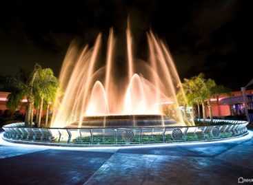 Vũ điệu màn đêm của Epcot Center Fountain of Nation