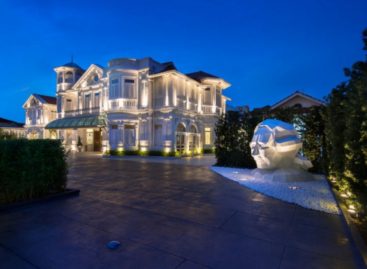 Ngắm nhìn thiết kế sang trọng và quyến rũ của khách sạn Macalister Mansion