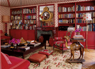 Những căn phòng đầy tính nghệ thuật với tông màu đỏ