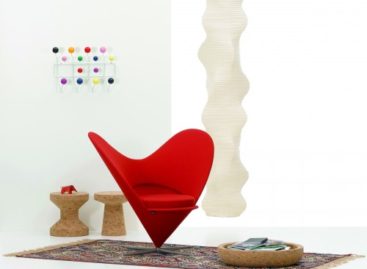 Vẻ đẹp uyển chuyển và đầy lôi cuốn của chiếc ghế Heart Cone Chair