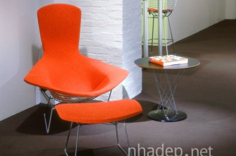 Ngắm nhìn mẫu ghế Bird của nhà thiết kế Harry Bertoia