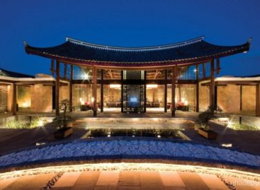 Sự pha trộn giữa kiến trúc truyền thống và hiện đại của resort Banyan Tree Lijiang