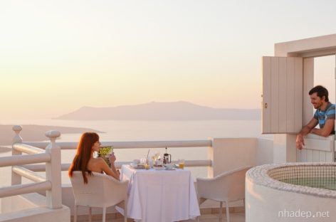 Trải nghiệm một kỳ nghỉ tuyệt vời tại chuỗi khách sạn Aqua Vista, Santorini