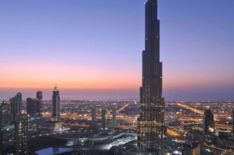 Khách sạn Armani sang trọng tại Dubai