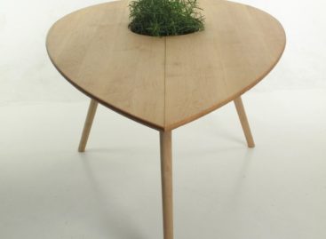 Chiếc bàn “hạt giống” thiết kế bởi Philipp von Hase