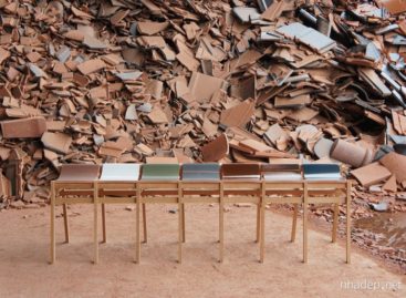 Chiếc ghế độc đáo được làm từ những viên gạch ngói