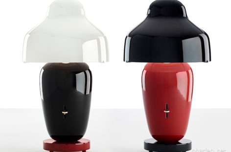 Kết hợp hai chất liệu sứ và thủy tinh trong thiết kế bộ sưu tập đèn Chinoz