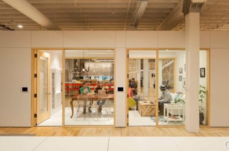 Không gian linh hoạt của văn phòng Airbnb