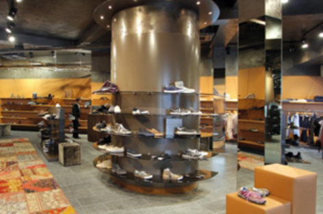 Chiêm ngưỡng vẻ mộc mạc của một cửa hàng giày ở Đức