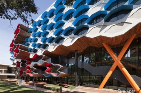 Thiết kế mới lạ và màu sắc cho học viện khoa học La Trobe ở Úc
