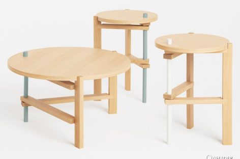 Những chiếc bàn gỗ chân xếp có thiết kế độc đáo
