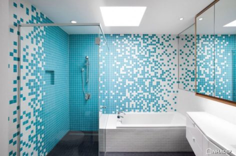 Bảy phòng tắm với gạch màu xanh đầy cảm hứng
