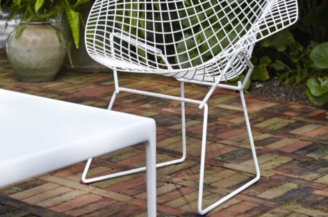 Chiếc ghế Diamond độc đáo của Harry Bertoia