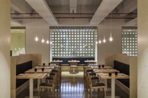 Không gian hiện đại của nhà hàng Habitual ở Tây Ban Nha