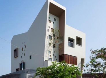 Ngôi nhà của những ô màu được thiết kế bởi 23o5Studio và Truong An Architecture