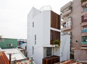 Micro Town House | MM+ Architects: Diện mạo mới cho nhà trong hẻm