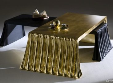 Những thiết kế bàn cà phê mạ vàng hiện đại và công phu